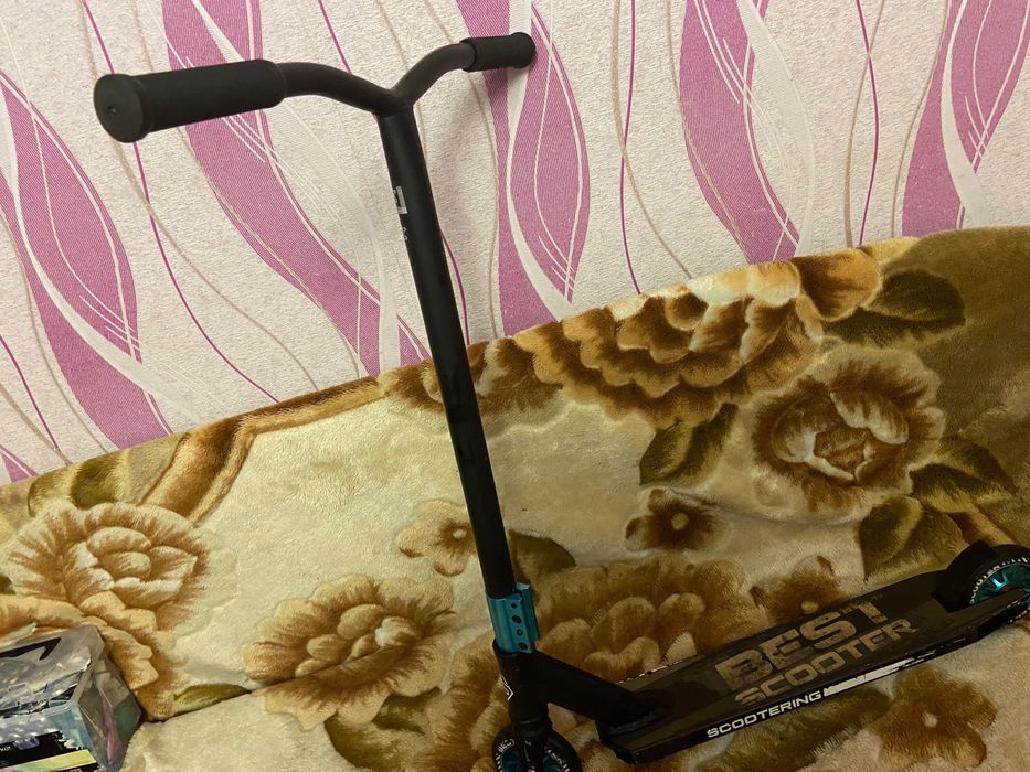 Самокат трюковий Best