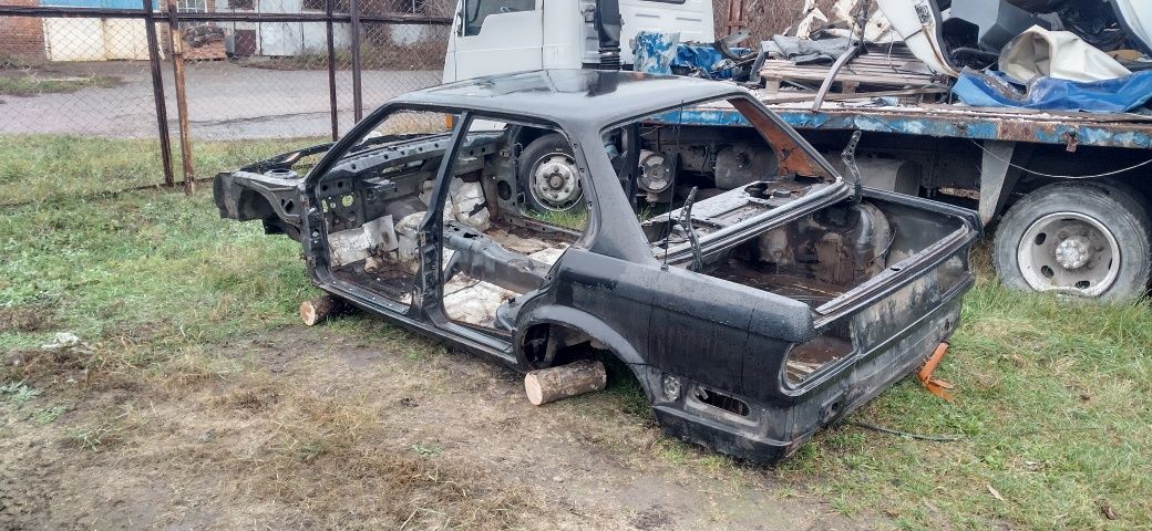 Кузов БМВ е30 325іх