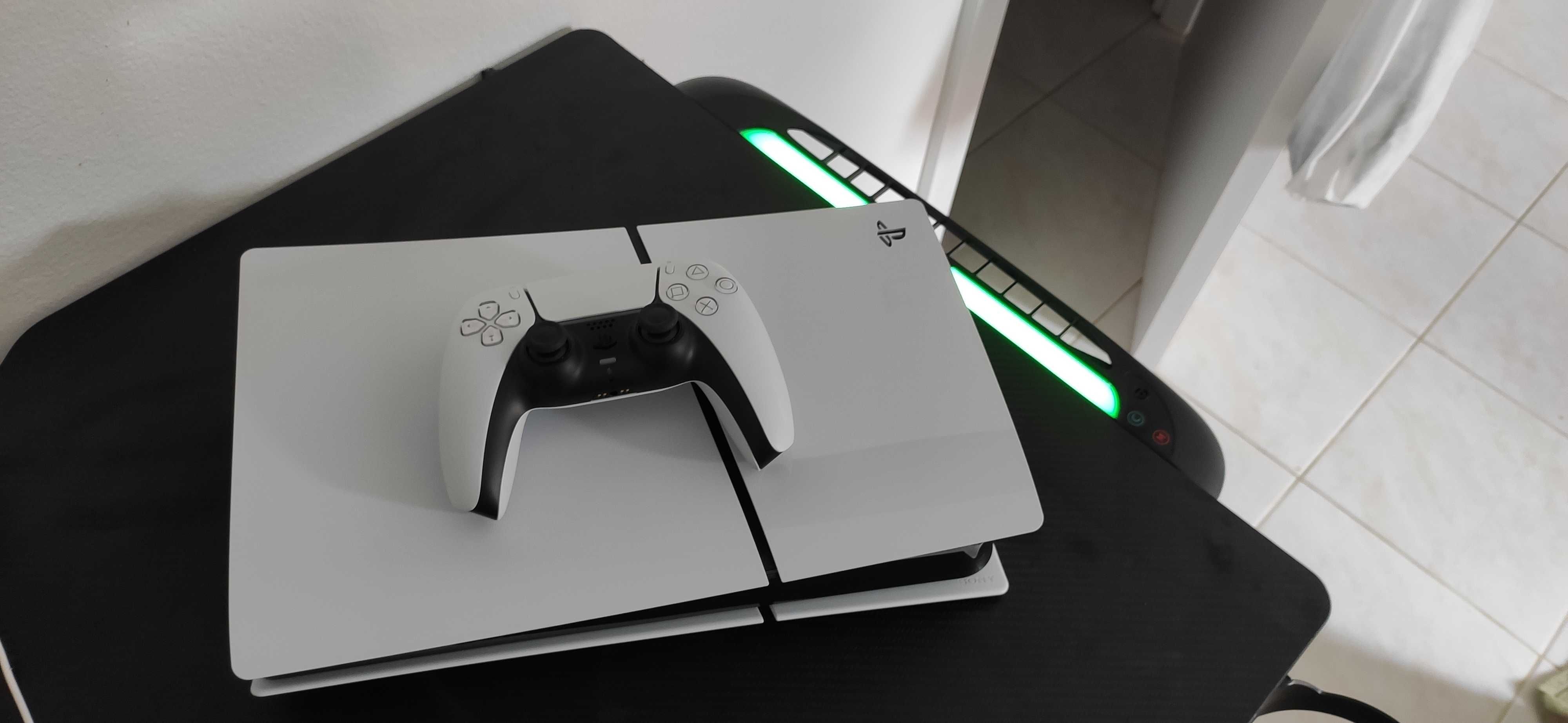 PS5 digital 1T praticamente novo, para vender rápido