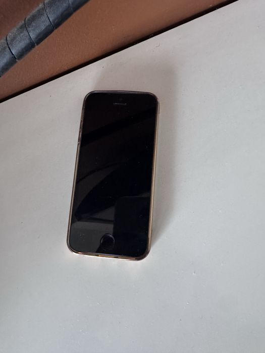Iohone SE 16gb desbloqueado