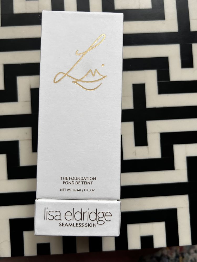 Lisa Eldridge Seamless Skin odcień 3