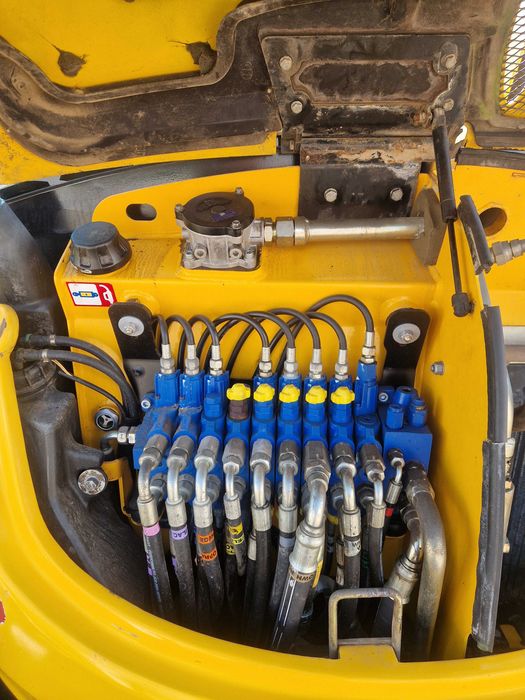 Міні екскаватор JCB-8045