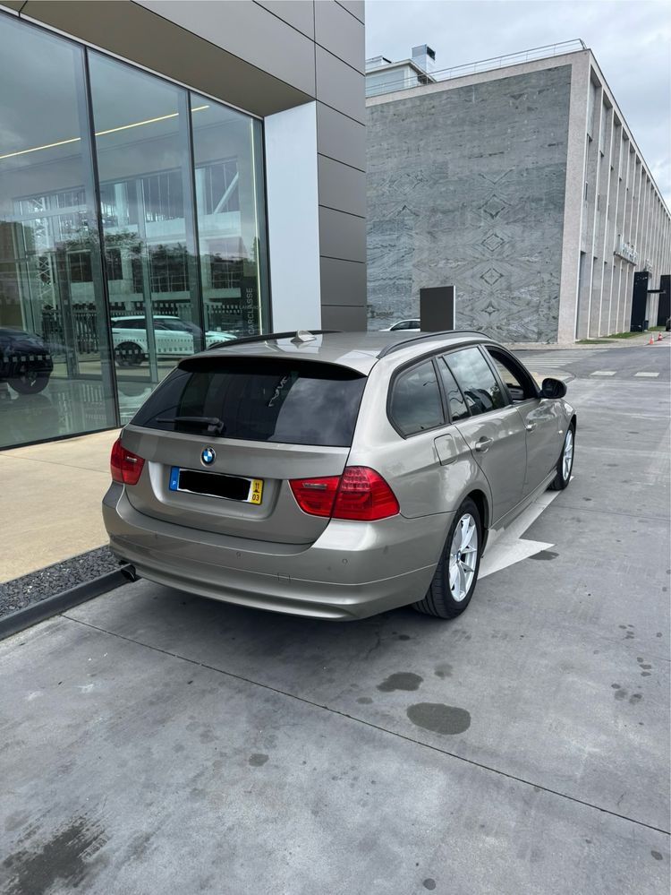 Bmw 320d touring 184cv Lci 2011