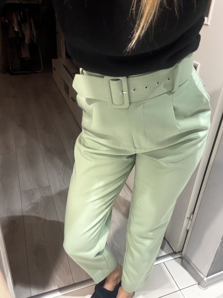 Spodnie Zara old money kanarkowy wysoki stan