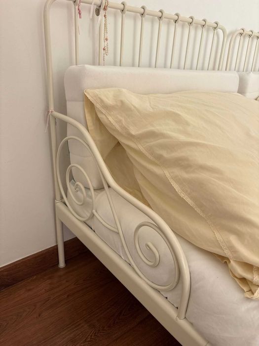 Camas IKEA extensíveis (modelo antigo Minnen)