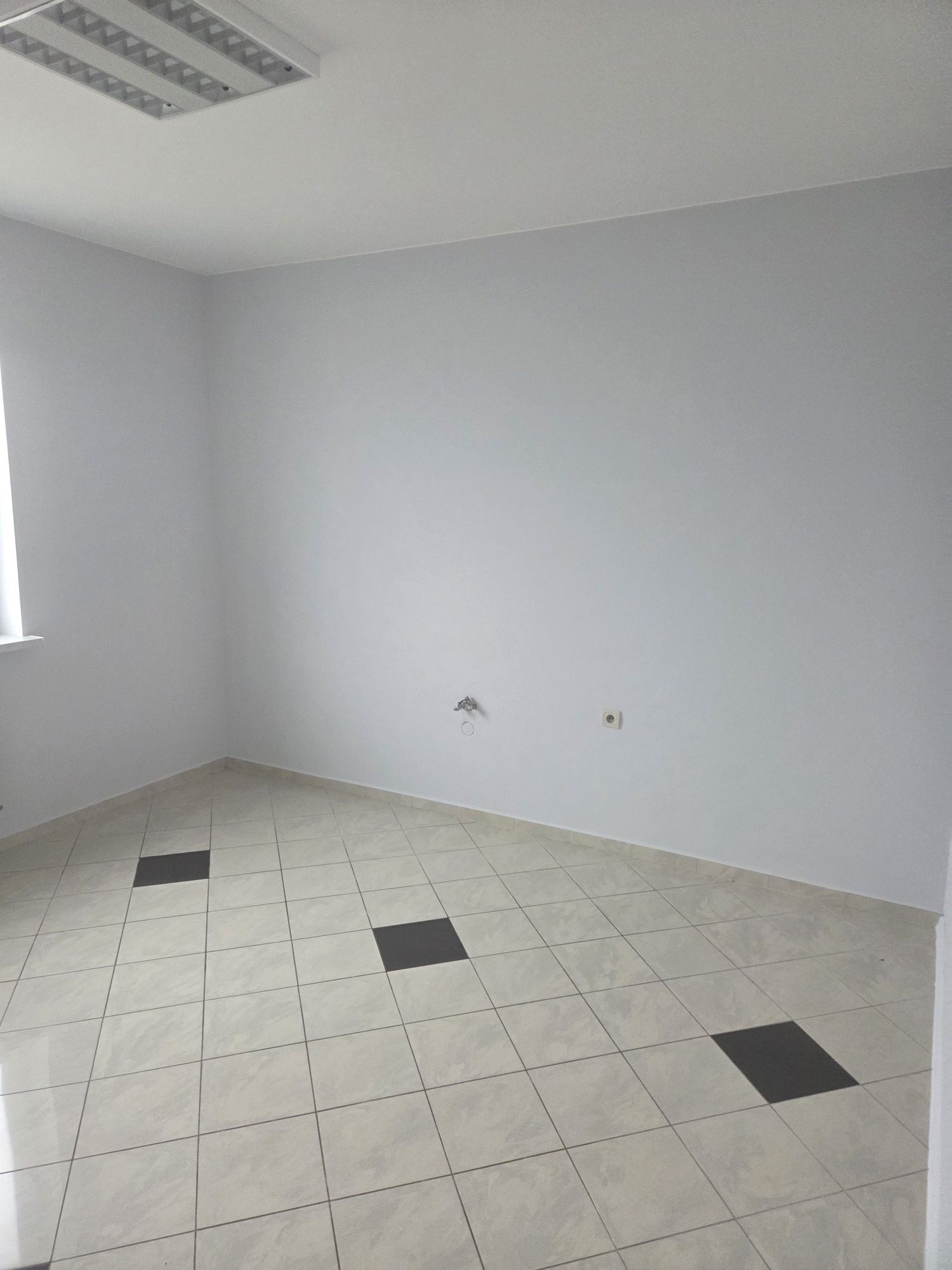 Wynajmę Lokal 30m²