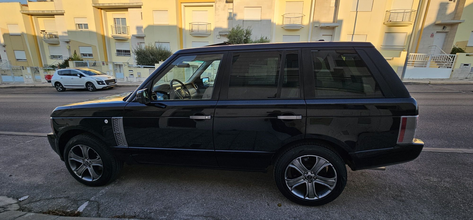 Land Rover range rover 4.2 v8 supercharged 05 como novo full extras