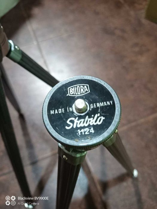 трипод для фото техники