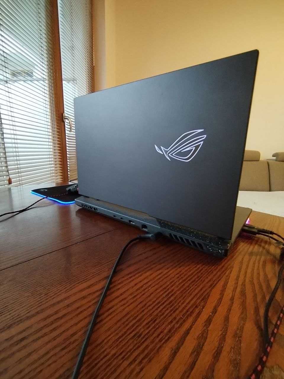 Asus ROG strix g17 g713