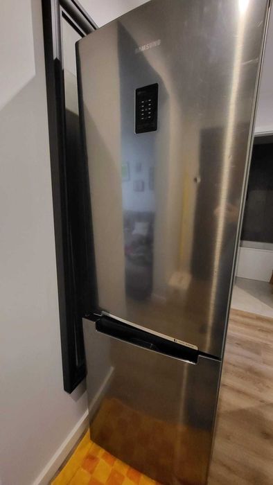 Lodówka Samsung RB31FERNCSS