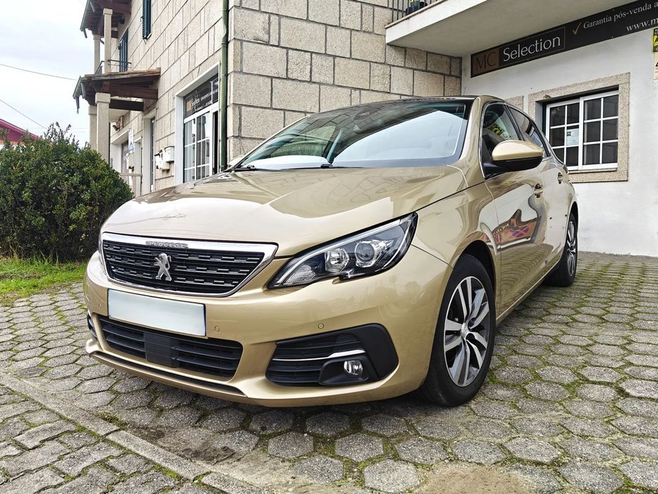 Peugeot 308 1.2 PureTech Allure Pack EAT8