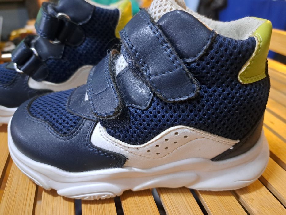 Sapatilha alta ortopedica