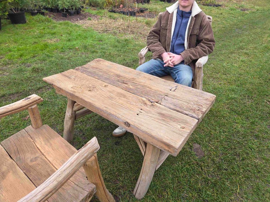Komplet mebli ogrodowych ręcznie robionych