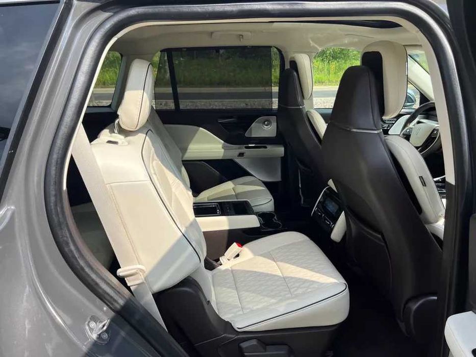 2021 Lincoln Aviator