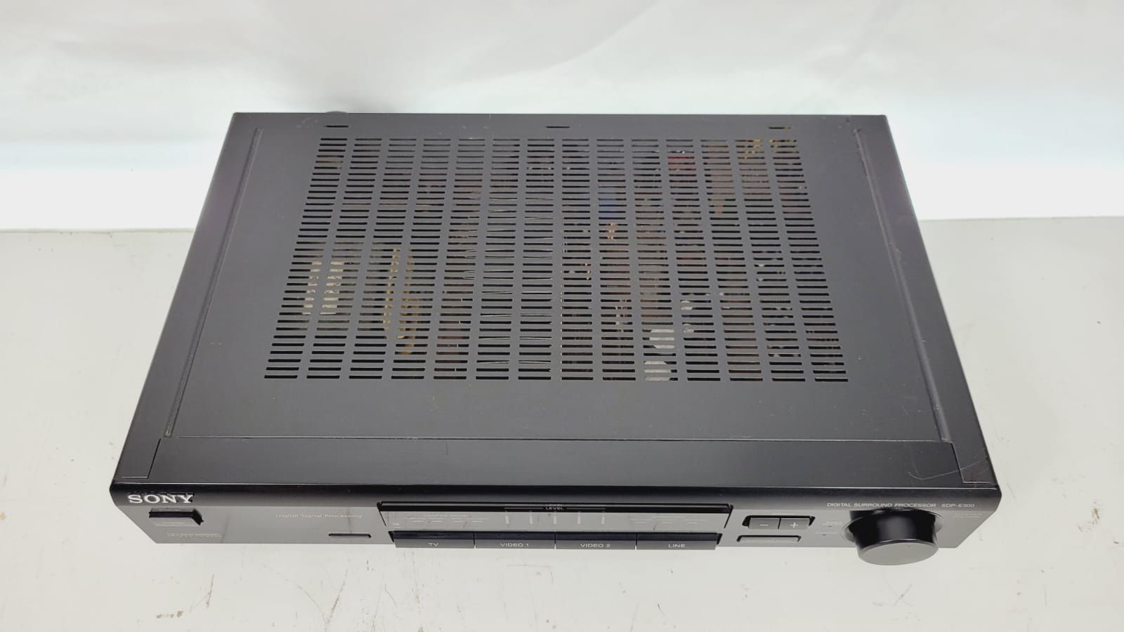 Sony SDP E300 Wzmacniacz rozszerzenie do kina dsp 3 kanały surround