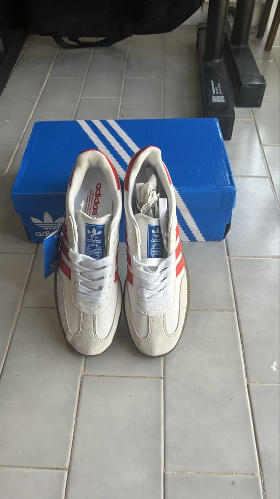 Adidas samba vermelhos