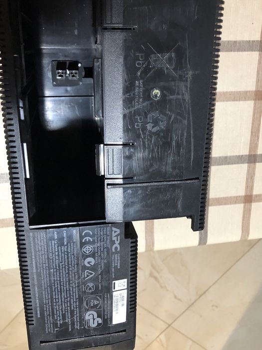 Бесперебойник APC Back up pro 900