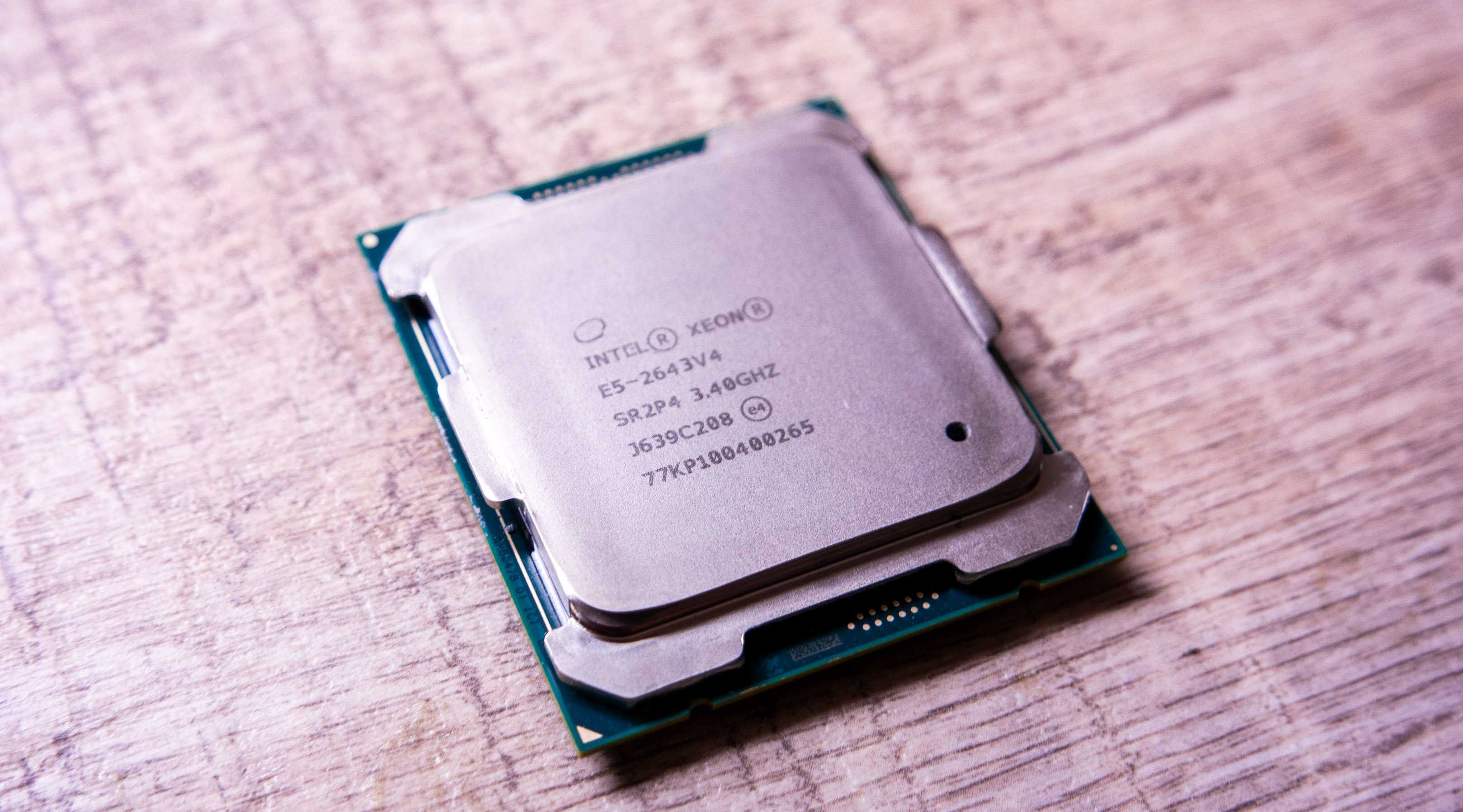 Процессор Intel Xeon E5-2643v4 [3.4 - 3.7 GHz, 20 MB, 135 Watt] SR2P4