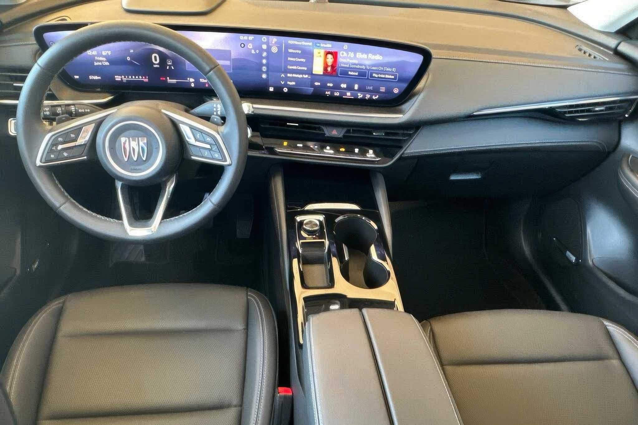 Buick	ENVISION		 	2025