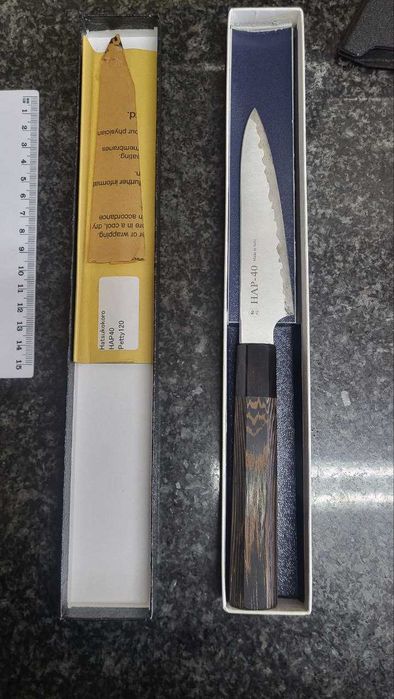 Faca japonesa Hatsukokoro Hayabusa Hap40 Petty 12 cm