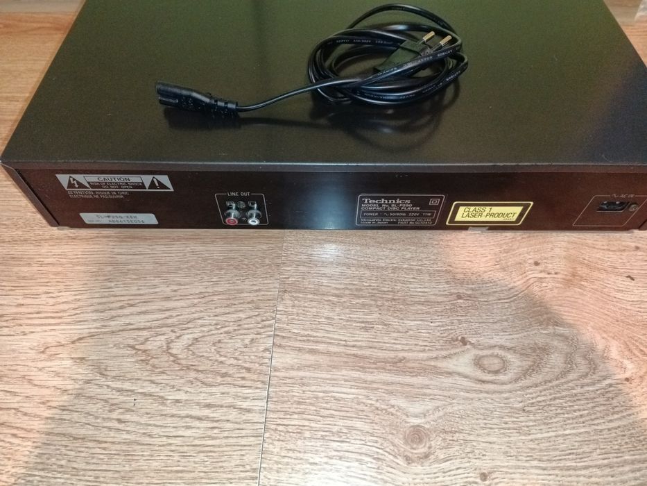 Technics sl-p250 CD