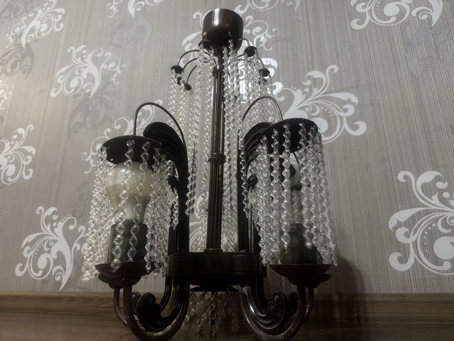 Великий світильник люстра в зал