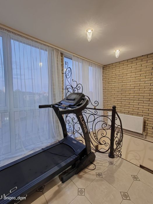 New! Продам дом с хорошим ремонтом+гостевой на Клочко, район Эдбурга