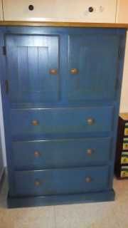Cama 2 metros c/gavetão 4 gavetas (oferta de móvel+mesa de cabeceira)