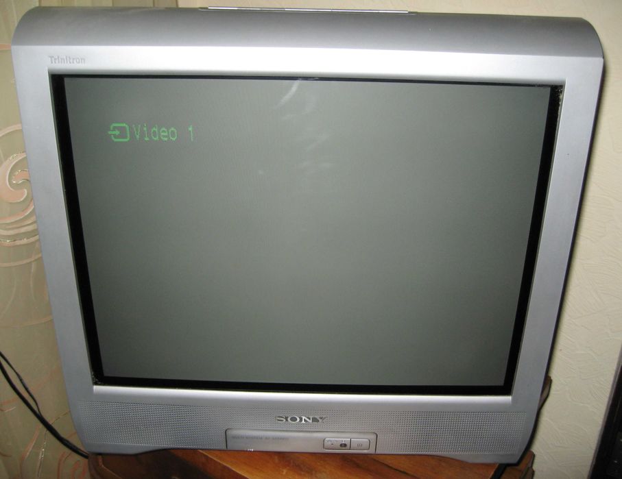 Телевизор Sony 21 д.