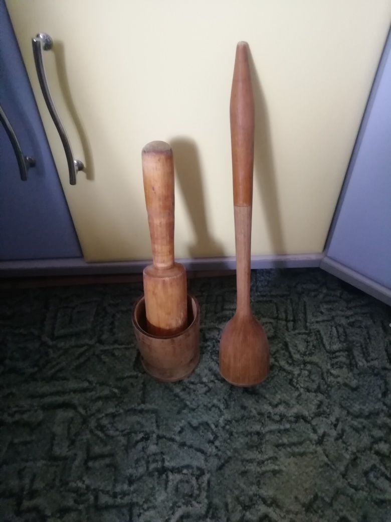 Ступка с толкушкой, толкушка для винограда. ссср.