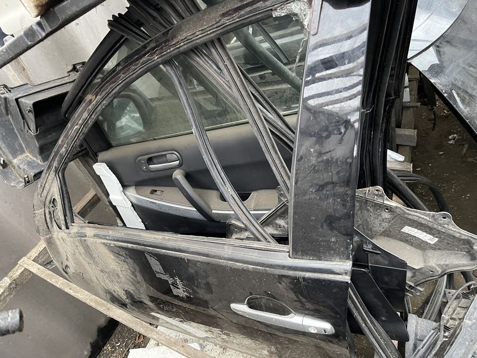 Продам дверь Mitsubishi outlander xl