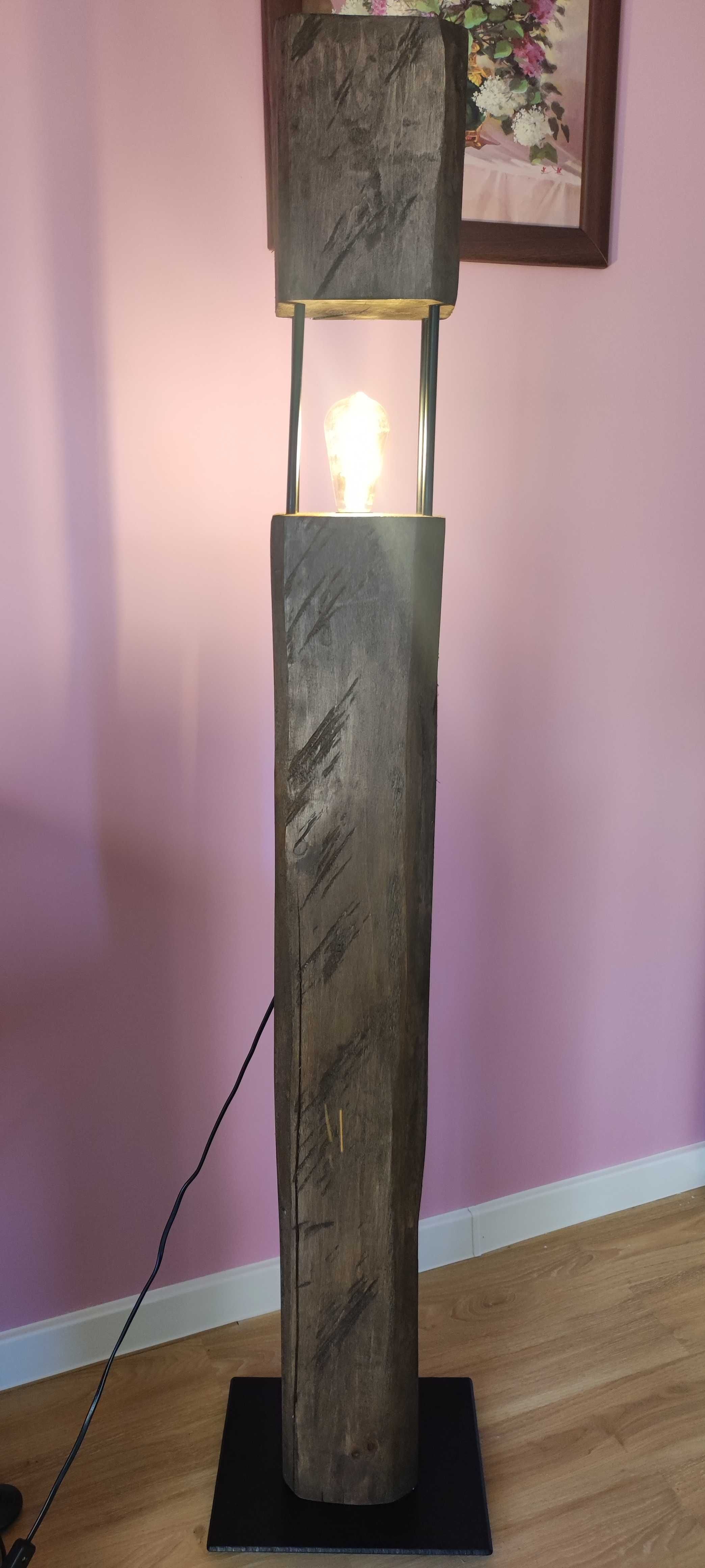 Lampa podłogowa drewniana niepowtarzalna ręczna robota
