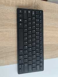 Teclado Bluetooth em bom estado