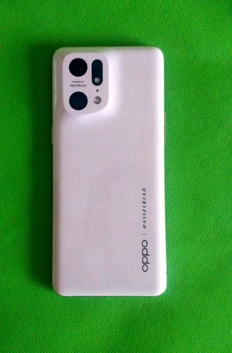 Oppo Find X5 pro 12/256 bogate wyposażenie + nowa bateria