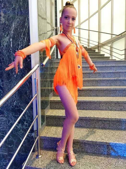 Сукня латина Юніори 1, 2, на зріст 155-160 см