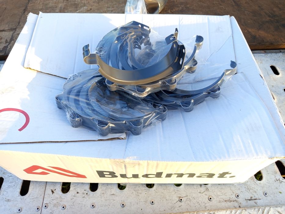 Budmat Flamingo, hak, rynna, kołki, wylewka 135/90 Antracyt 036