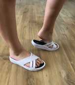 Klapki 35-36 letnie buty, plażowe, basenowe, sandały, nie Crocs