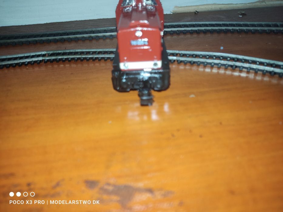 Piko sprawny oświetlony spalinowóz Br110 skala H0 1:87 kolejka makieta