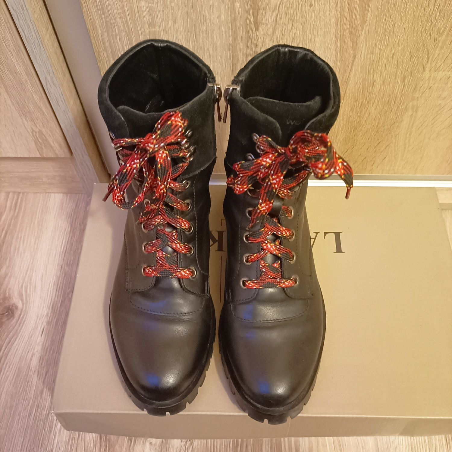 Buty Wojas skórzane trzewiki