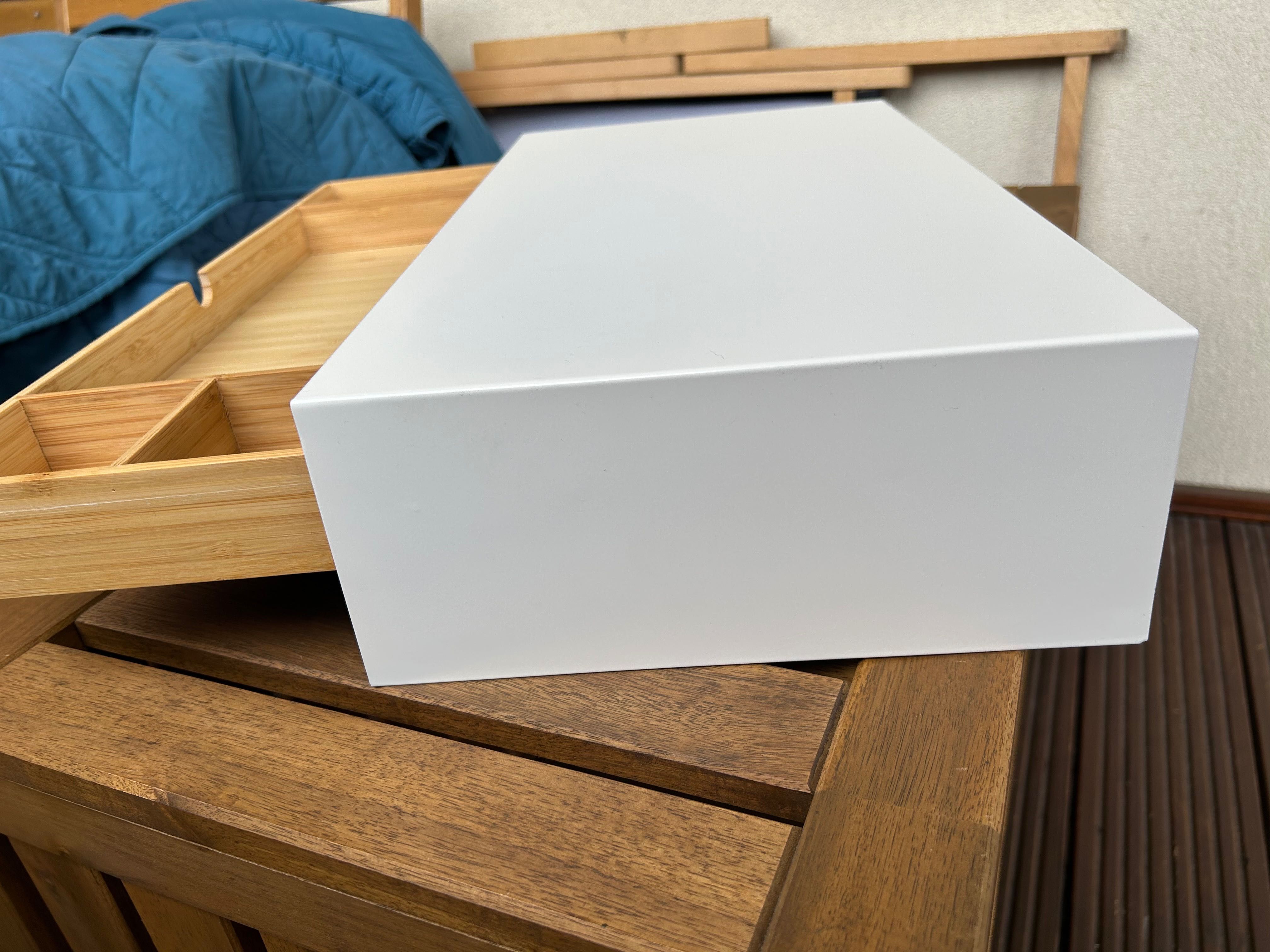 Ikea Elloven podstawka pod monitor biała