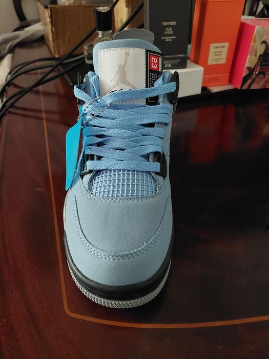 Air Jordan 4 Azul