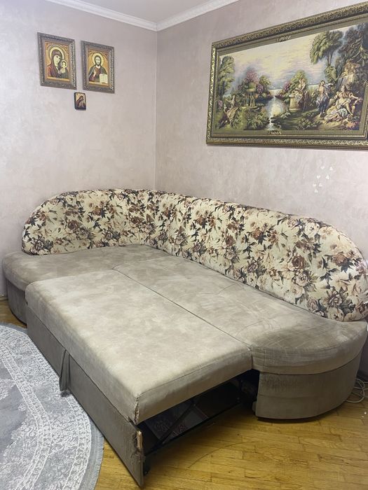 Диван розкл під перетяжку