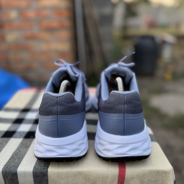 Кроссовки Nike Revolution 6 Grey, 42 размер, Оригинал, Кросівки