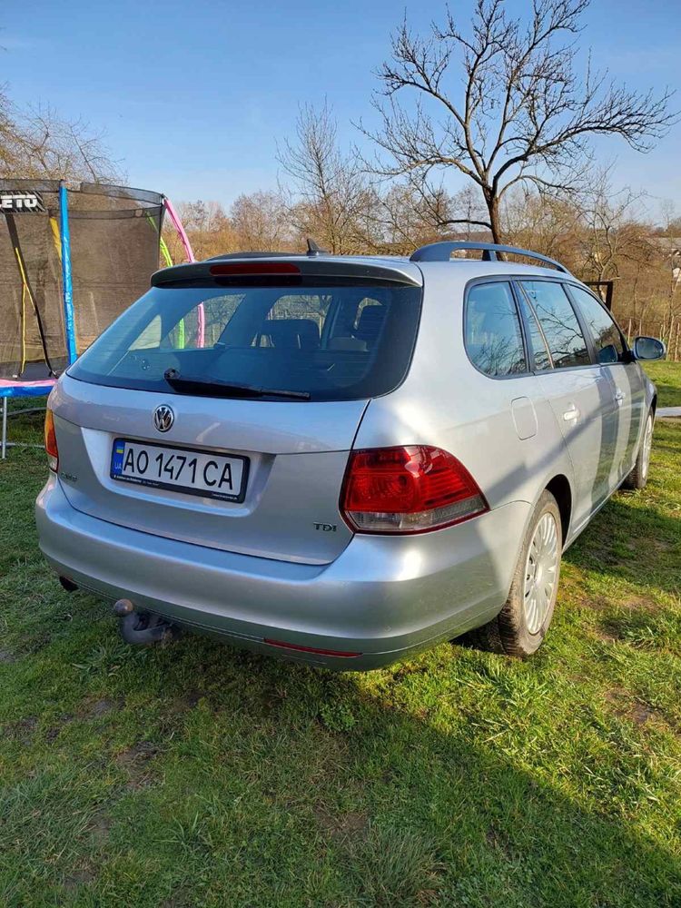 Volkswagen 6 2010 рік