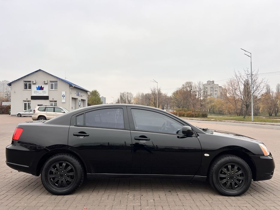 Mitsubishi Galant 2008