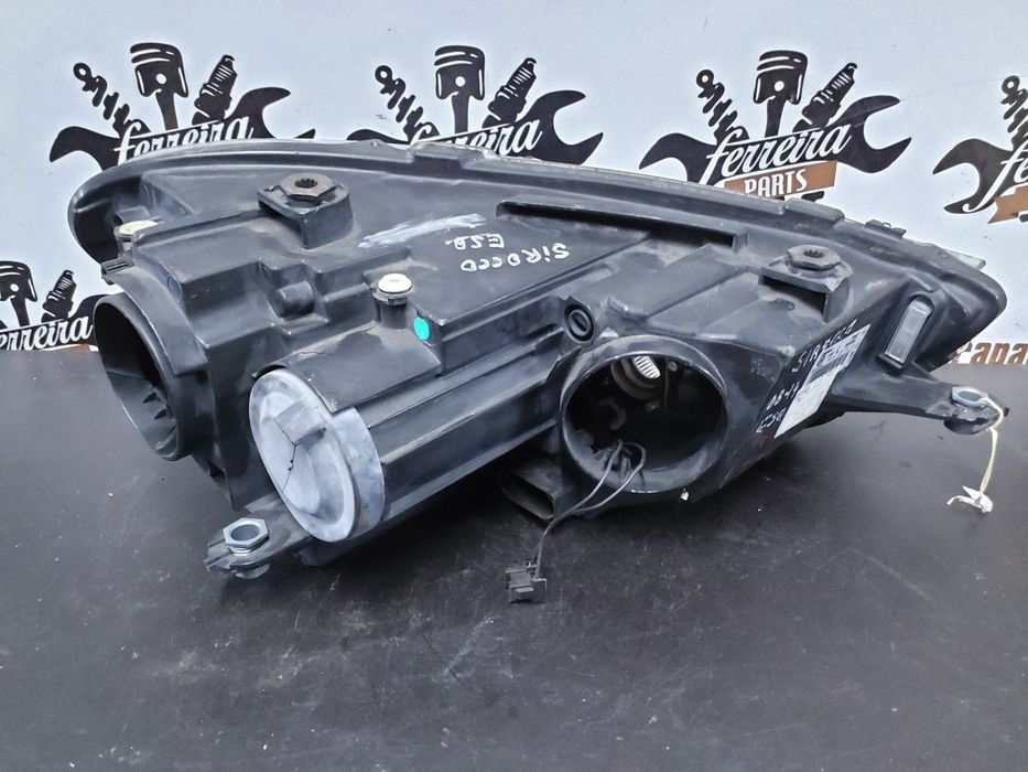 FAROL ESQUERDO VW SCIROCCO (53B)/VW SCIROCCO (137, 138)