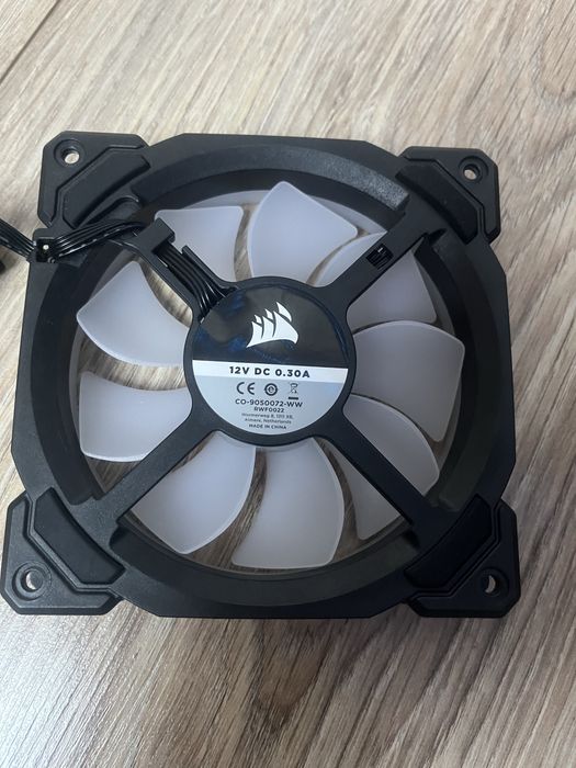 Wentylator Corsair RGB 120mm
