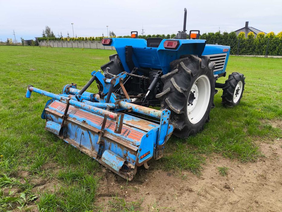 Iseki TL 2901D Japoński traktorek komunalny ogrodniczy Yanmar Kubota