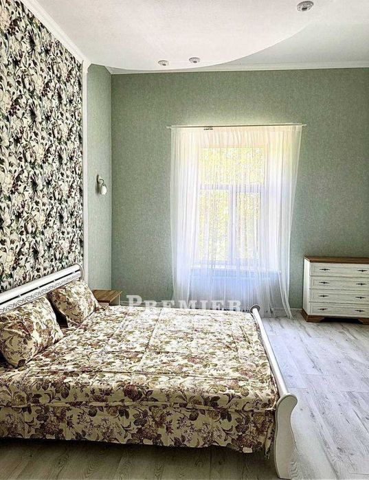 2 кімн квартира з терасою та паркомісцем у центрі Одеси. Ремонт