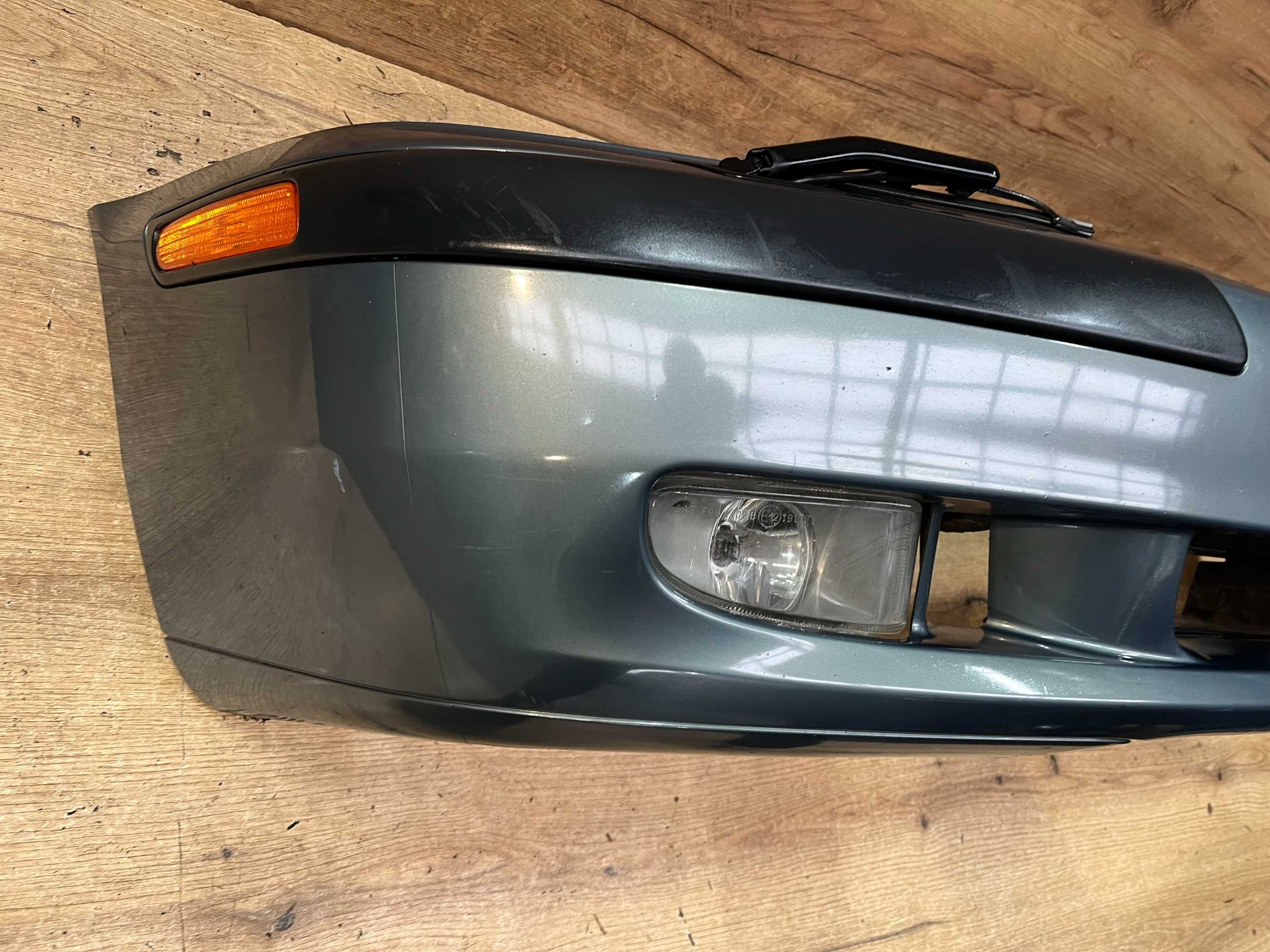 Zderzak przedni Volvo V40/S40 kolor 348-32